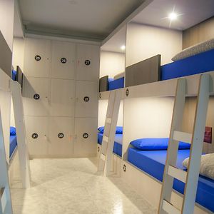 Dormitory Room Mixed